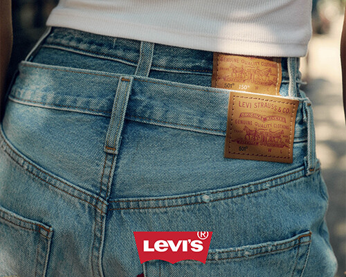 Kup 2 ks jeansů za 3 499 Kč a 3 ks za 4 799 Kč  