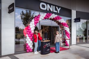 ONLY grand opening